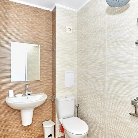 Relax Larrisa * Primorszko