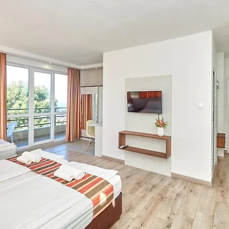 Appartement Relax Larrisa *