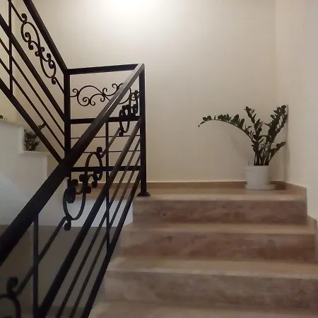 Daire Relax Larrisa *